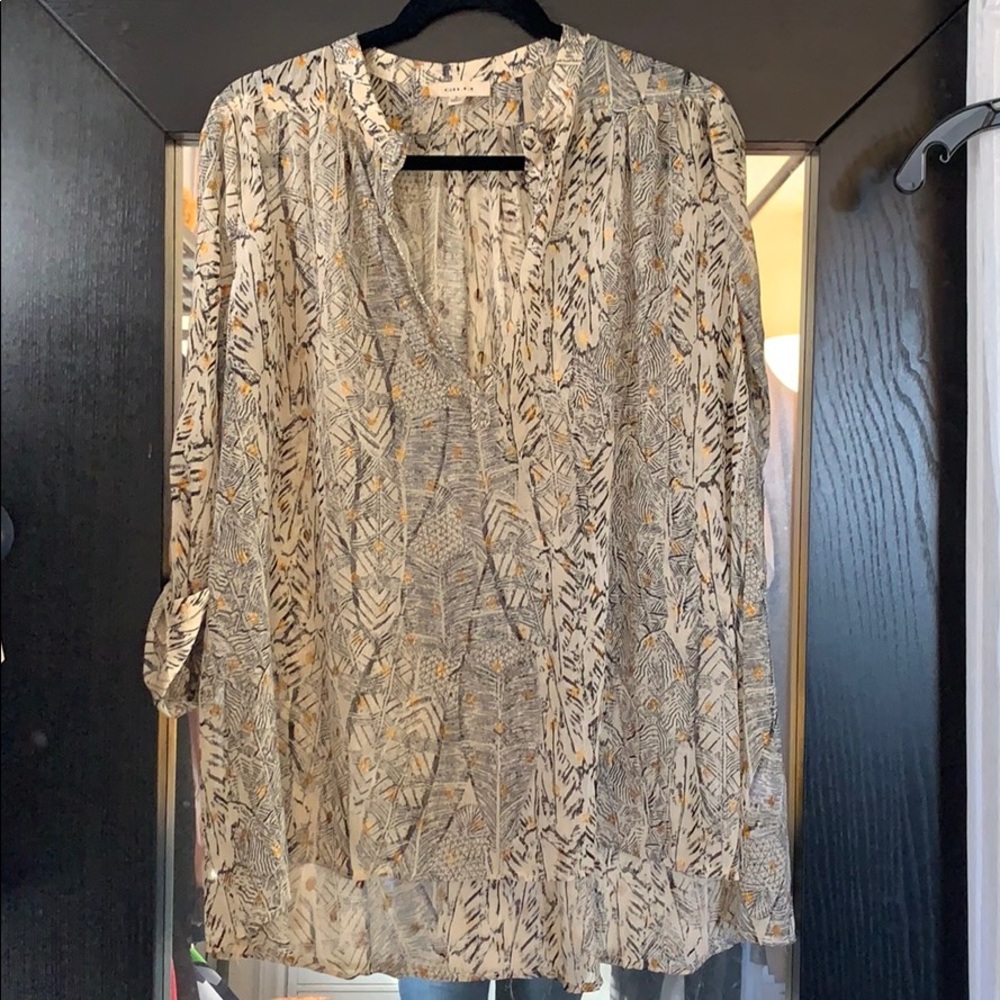 Fun loose blouse